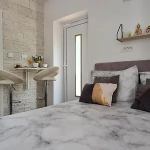 Apartman Studio Apartman Grzetic, Silo (Krk)